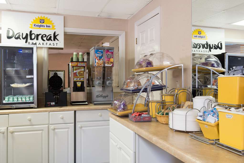 Knights Inn Elizabethtown Удобства фото