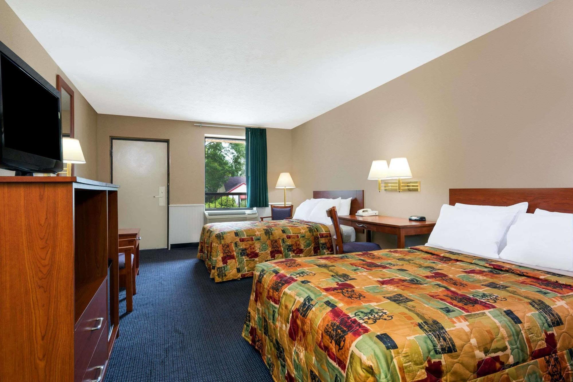 Knights Inn Elizabethtown Экстерьер фото